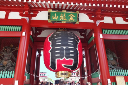 画像:浅草寺・雷門