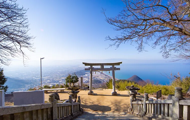 高屋神社
