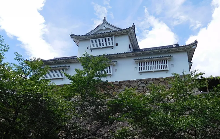 津山城
