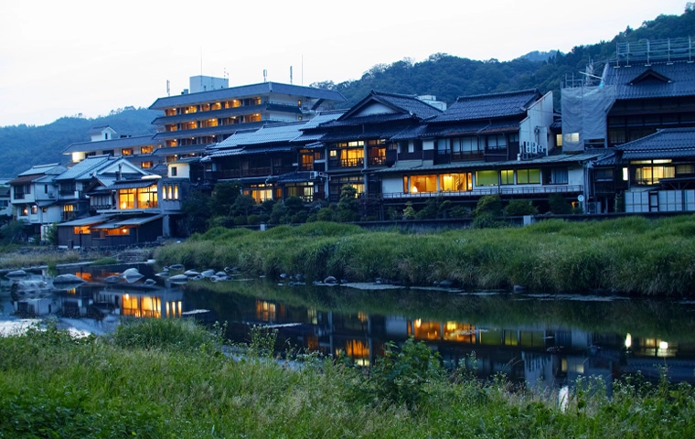 三朝温泉