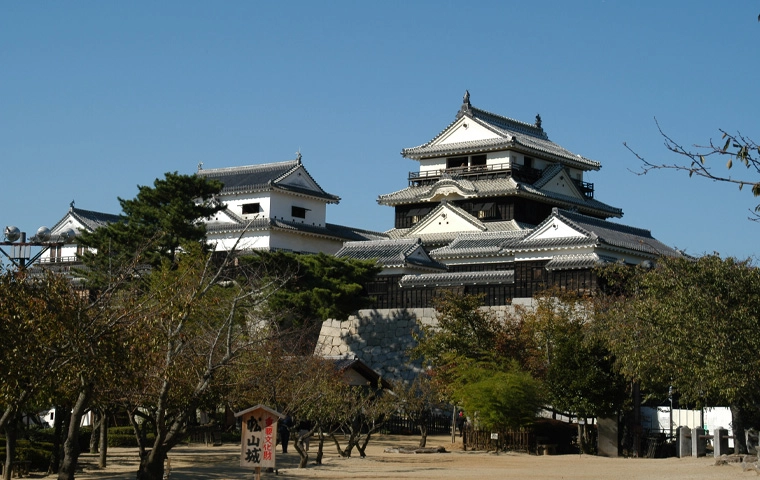 松山城