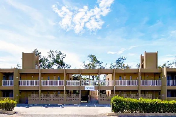 SCALLOP BEACH CONDOMINIUM 外観