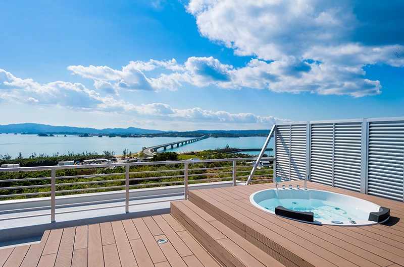 VIAUL Ocean Resort KOURI テラス