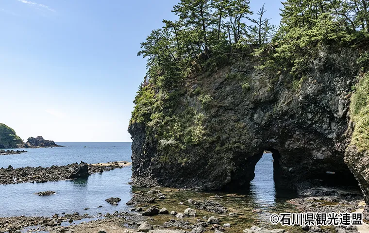 巌門
