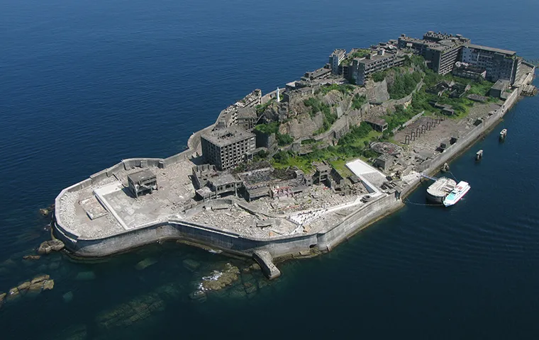 端島（軍艦島）