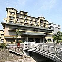 保性館  竹寿閣和室8畳(定員2～4名)