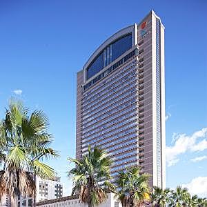 ホテル京阪 ユニバーサル・タワー  ローベッドスーペリアフォース(定員4名)全室禁煙